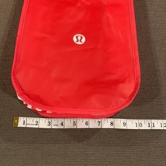 LuLuLemon Snap Red & White Reusable Bag - Picture 4 of 11